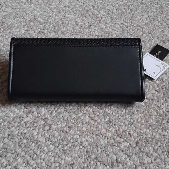 New London Fog Collection Wallet - Picture 6 of 15